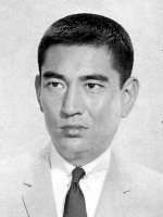 Ken Takakura, Japanese actor (The Yakuza, dies at age 83